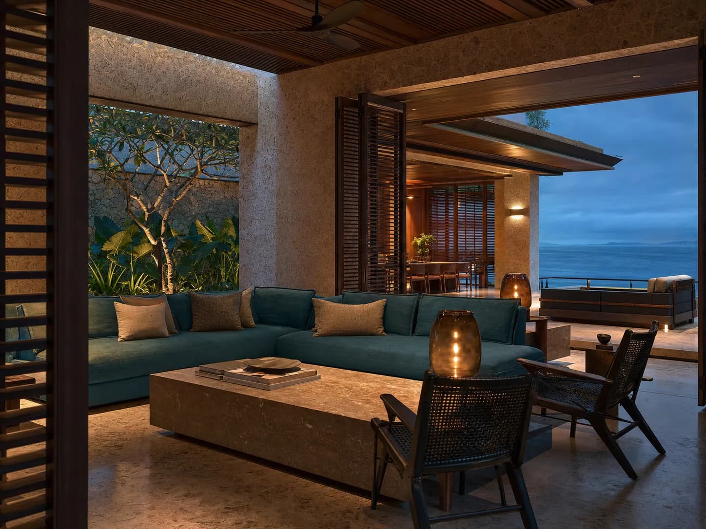 Modern Coastal living room design — living rooms