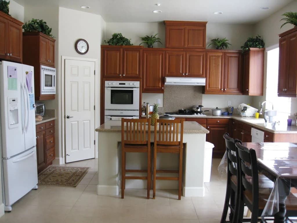 Kitchen before transformation